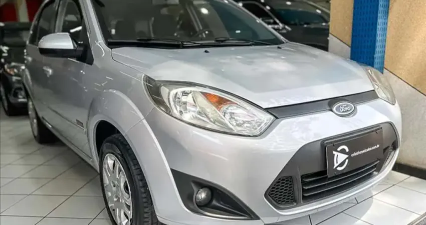 FORD FIESTA 1.6 MPI Class Hatch 8V - 2011/2012