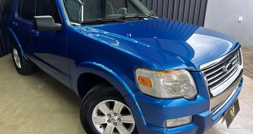 FORD EXPLORER XLT 4X2 2010