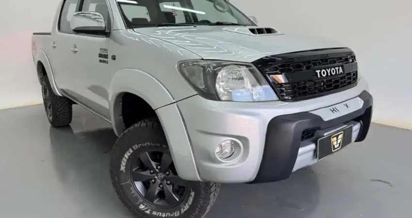 TOYOTA HILUX CD4X4 SRV 2011