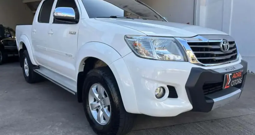 TOYOTA Hilux Caminhonete 2.7 16V 4P SRV FLEX CABINE DUPLA AUTOMÁTICO