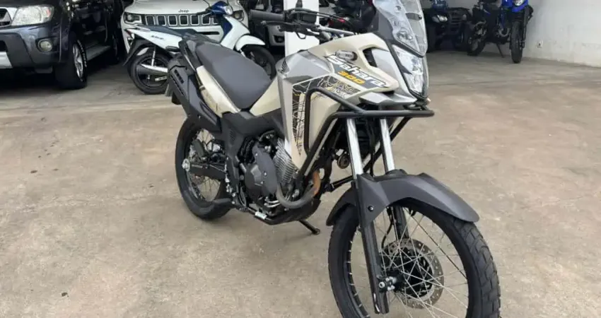 HONDA XRE 300 Sahara ADVENTURE	