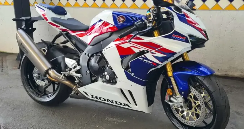 HONDA CBR 1000 RR-R Fireblade SP 30TH EDITION