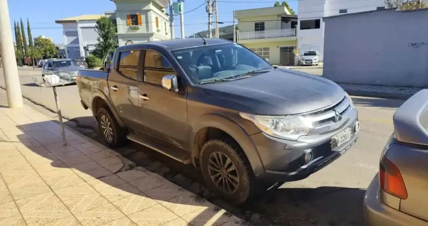 Mitsubishi L200 Triton Sport HPE-S Diesel Automático