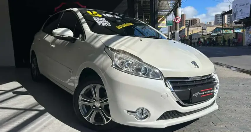 Peugeot 208 Flex Automático GRIFFE 1.6