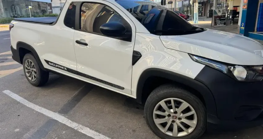 Strada endurence 2021 com acessórios 