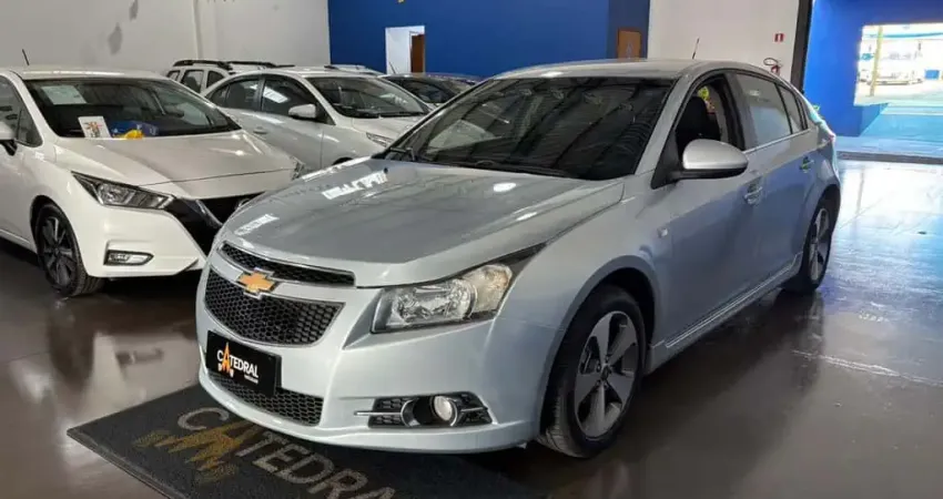 CHEVROLET CRUZE LT HB 2012
