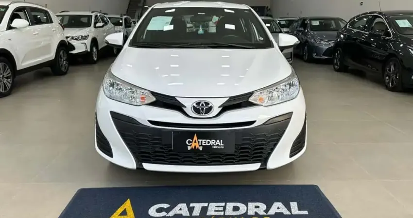 TOYOTA YARIS HATCH XL 1.3 LIVE 2022