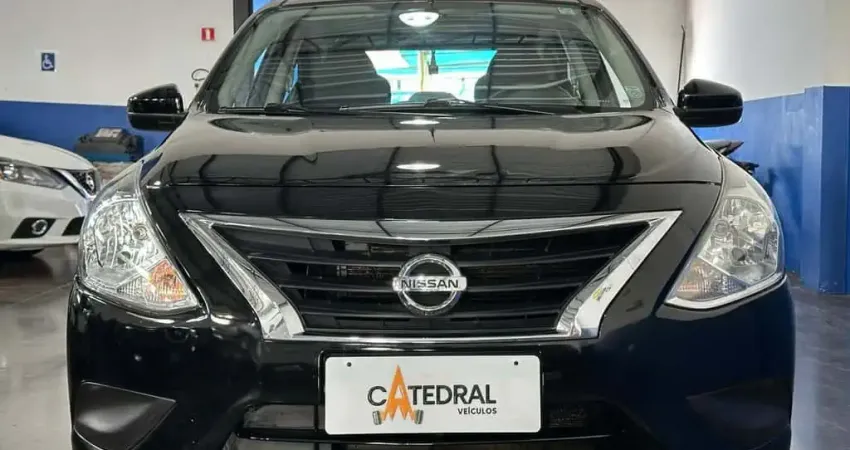 NISSAN VERSA 16SV CVT 2017