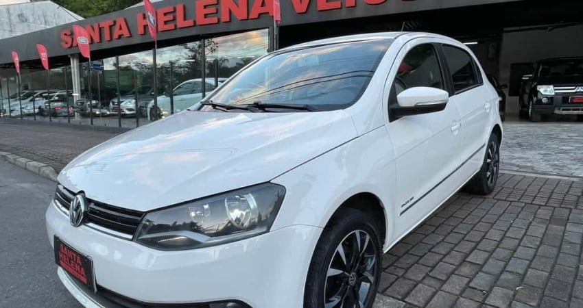 Volkswagen Gol Volkswagen VW/NOVO GOL 1.6 HIGHLINE - Branca - 2013/2014