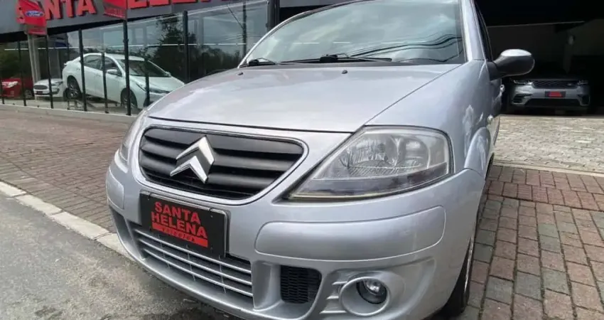 Citroën C3 Exclusive 1.4 Flex 8V 5p  - Prata - 2010/2011