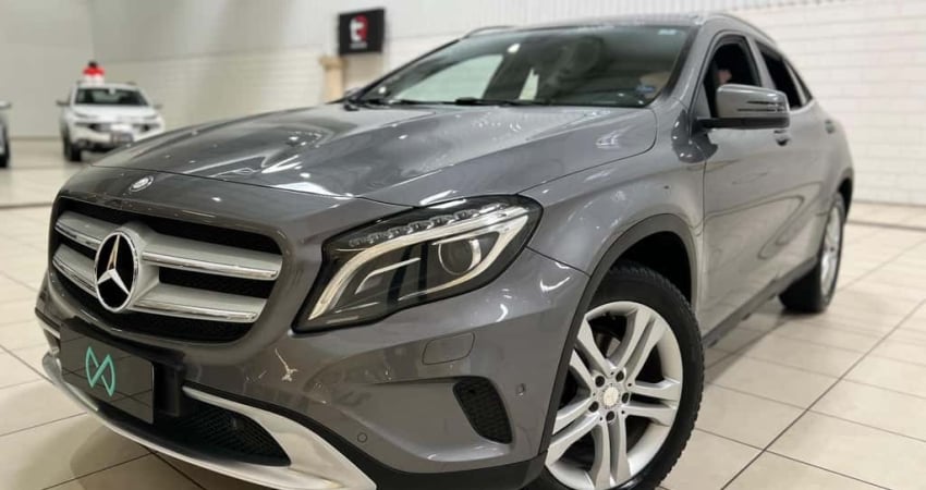 Mercedes-Benz Gla 200 M.BENZ I/ GLAZ00FF - Cinza - 2015/2015