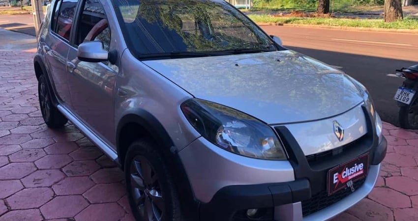 RENAULT SANDERO SW1616VA 2013