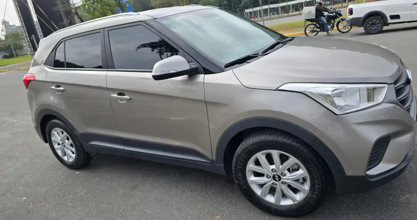 Único dono, veiculo comprado na hyundai de Joinville.  Revisões em dia