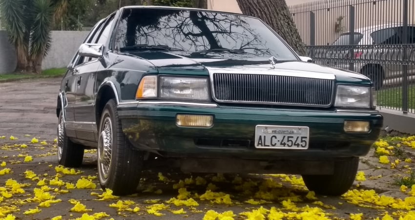 Chrysler LeBaron ano 93 modelo Lamdau. Original de fabrica