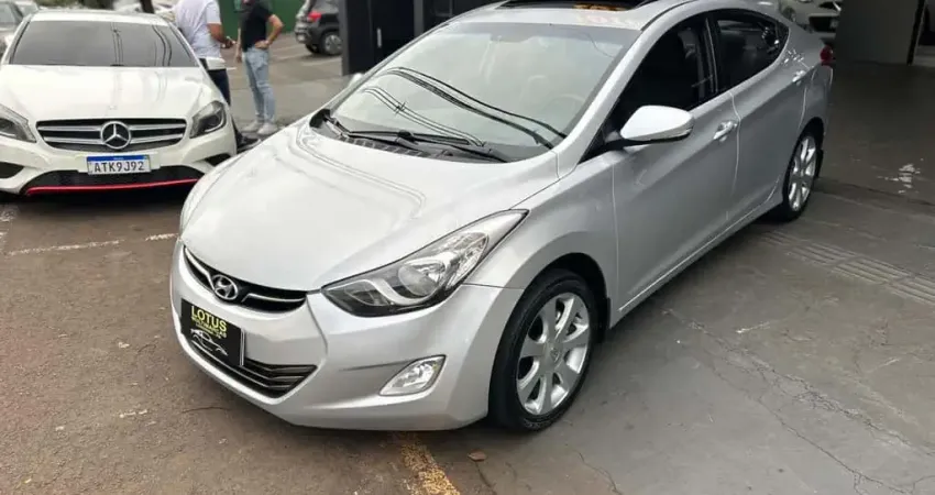 HYUNDAI ELANTRA GLS 2012