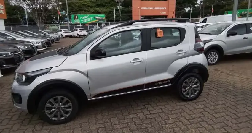 Fiat Mobi 2024 1.0 evo flex trekking manual