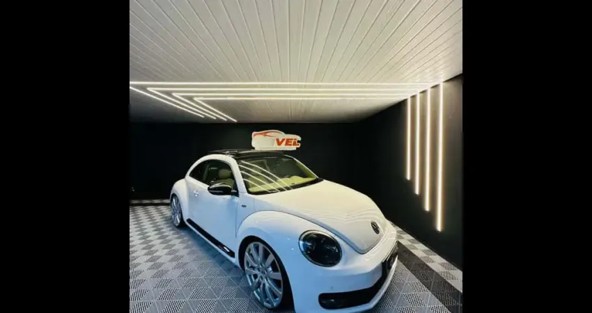 VW - VolksWagen Fusca 2.0 TSI 16V Aut. 2013 Gasolina