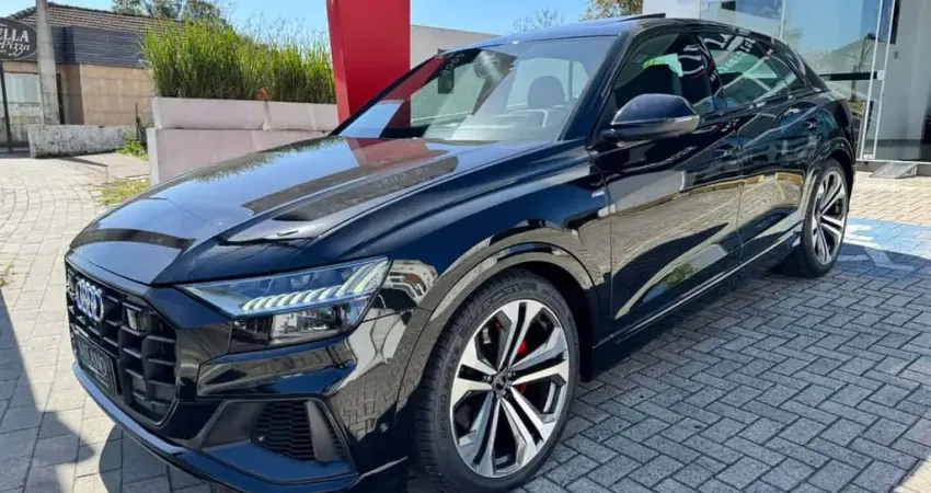Audi Q8 Perfo. 3.0 TFSI Quattro S-tron/(Híb.)