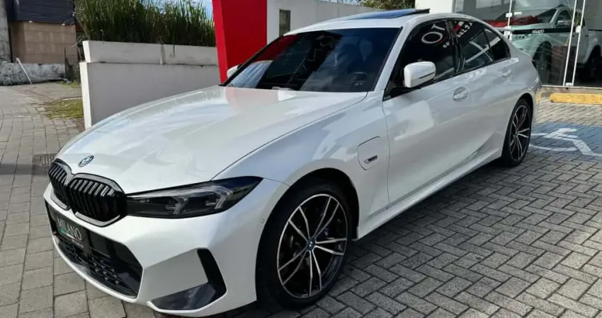 BMW 330e M Sport 2.0 Turbo Aut. (Híbrido)