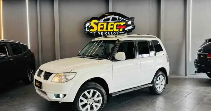 Mitsubishi Pajero tr4 2011 2.0 4x4 16v 140cv flex 4p automático