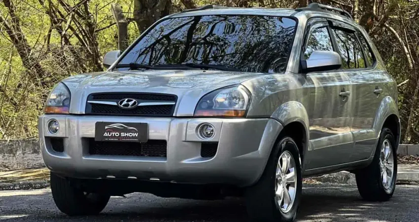 Hyundai Tucson 2013 2.0 mpfi gls 16v 143cv 2wd gasolina 4p automático