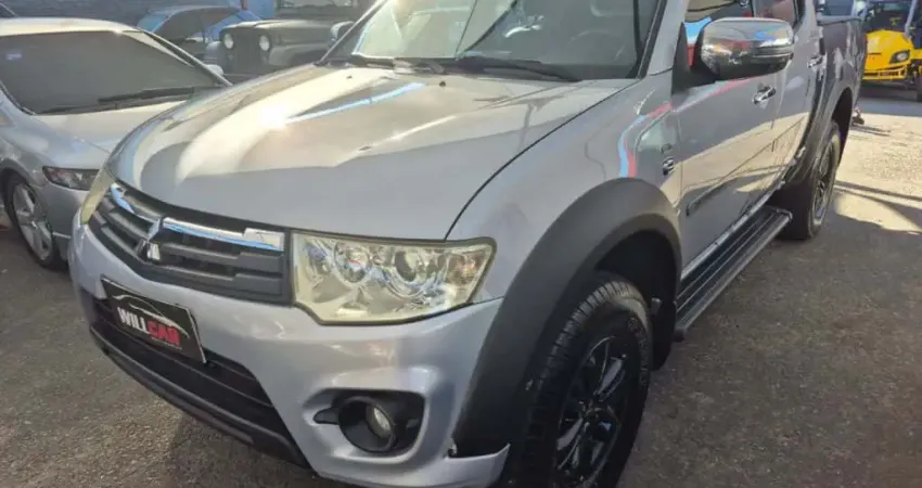 Mitsubishi L200 Triton HPE 3.2 CD TB Int.Diesel Aut