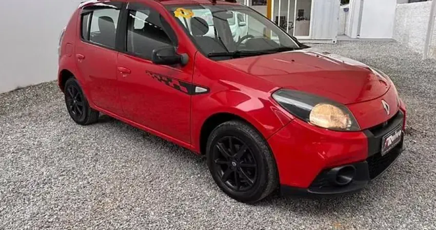 RENAULT SANDERO GT LINE 1.6 – ESTILO, CONFORTO E DESEMPENHO!