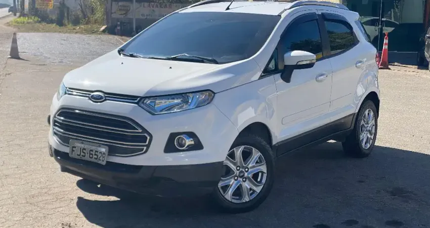 ford ecosport titanium automatica impecavel, muito nova e com muita qualidade