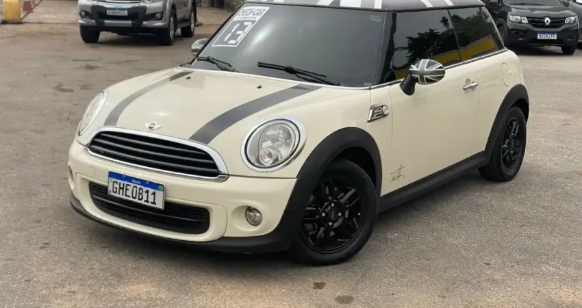 Mini Cooper One 1.6 Automático 2013, IMPECAVEL, PEGO SEU NA TROCA E ACEITAMOS PROPOSTAS