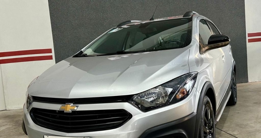 CHEVROLET ONIX ACTIV 1.4 AUTOMÁTICO R$ 73.000,00