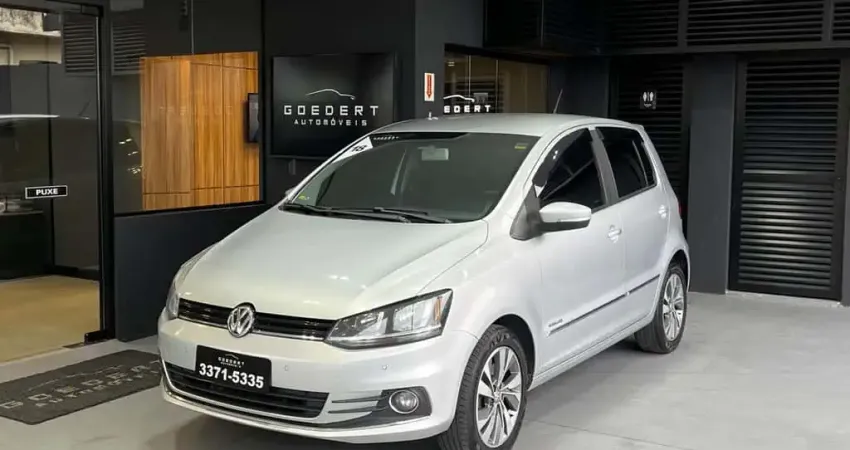 VOLKSWAGEN FOX HIGHLINE  1.6 2018