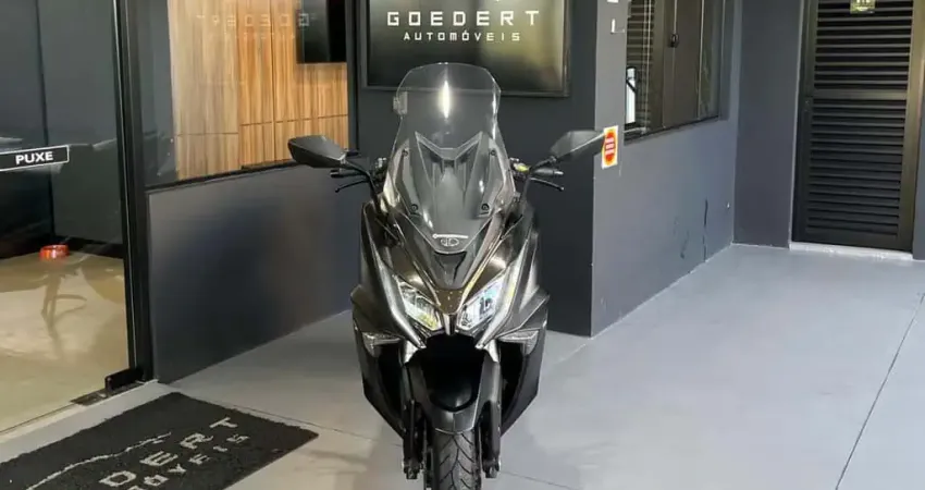 KYMCO HAOJUE AK550I AUTOMÁTICA 2021
