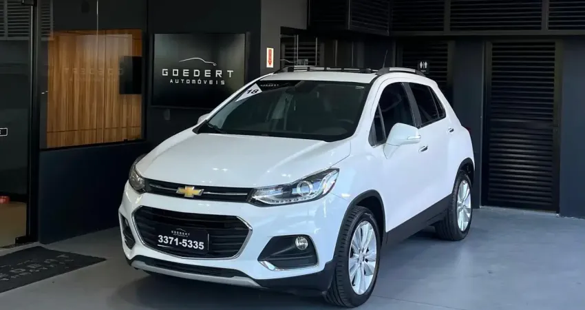 CHEVROLET TRACKER PREMIER 1.4 2018 COM TETO SOLAR E EM ÓTIMO ESTADO!
