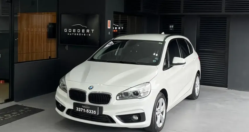 BMW 220I ACTIVEFLEX 2.0 2018 COM BAIXA KM E EM ÓTIMO ESTADO DE CONSERVAÇÃO!