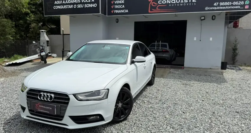 AUDI A4 SEDAN 2.0 TFSI ANO 2013