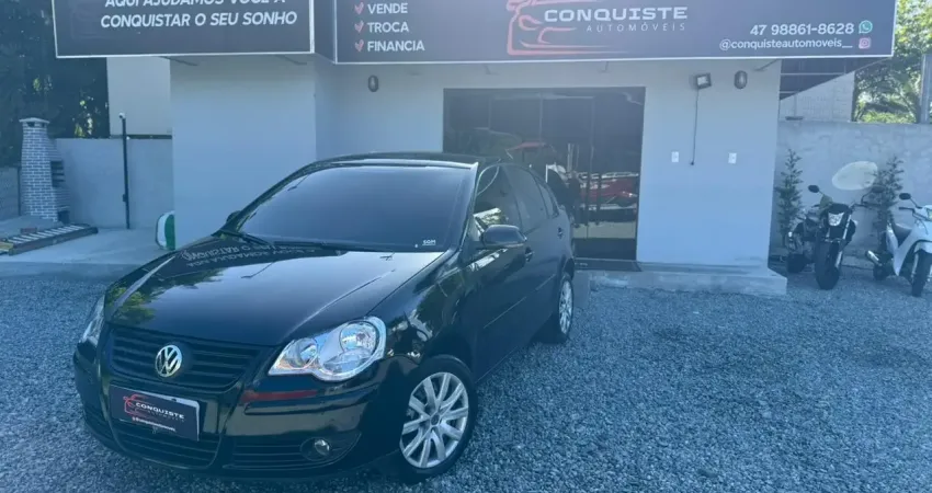 VW POLO SEDÃ 1.6 ANO 2013