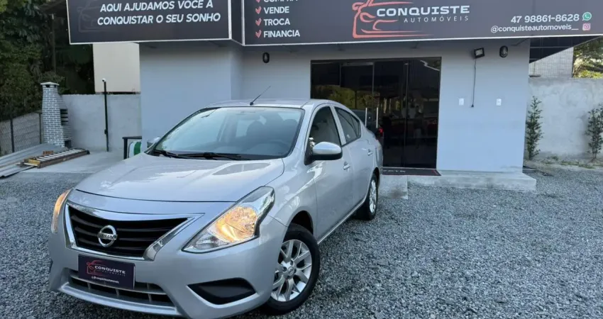 NISSAN VERSA 1.0 S ANO 2017