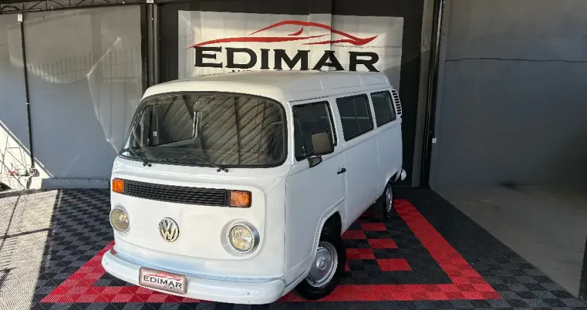 Kombi 1600 motor de fusca injetado ,ótimo pra serviço,.,.,.,