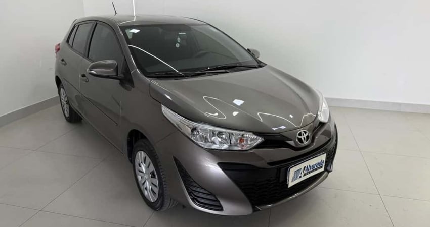 TOYOTA YARIS HA XL13LIVE 2021