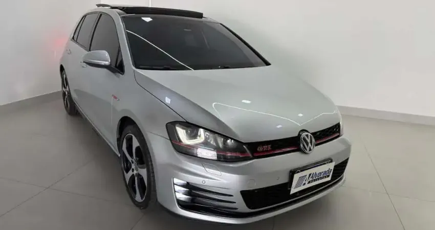 VOLKSWAGEN GOLF GTI AD 2015