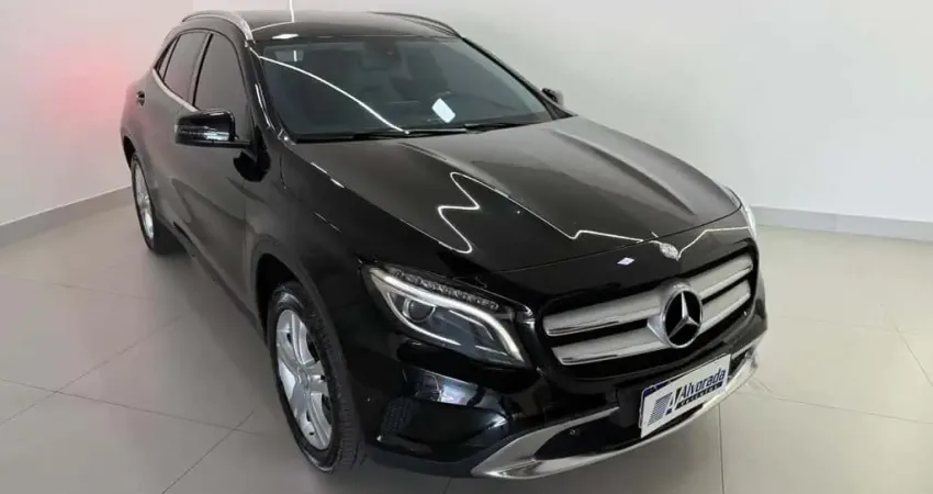 MERCEDES-BENZ GLA200FF 2017