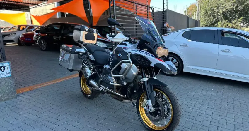 BMW R 1250 GS 2024 — Versão “Trophy” Adventure