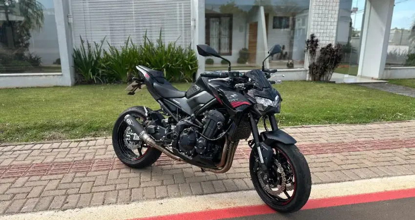 Kawasaki Z900 2021 | 15.500 km | R$ 52.900,00