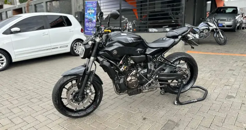 Yamaha MT-07 2018 – Naked com DNA esportivo