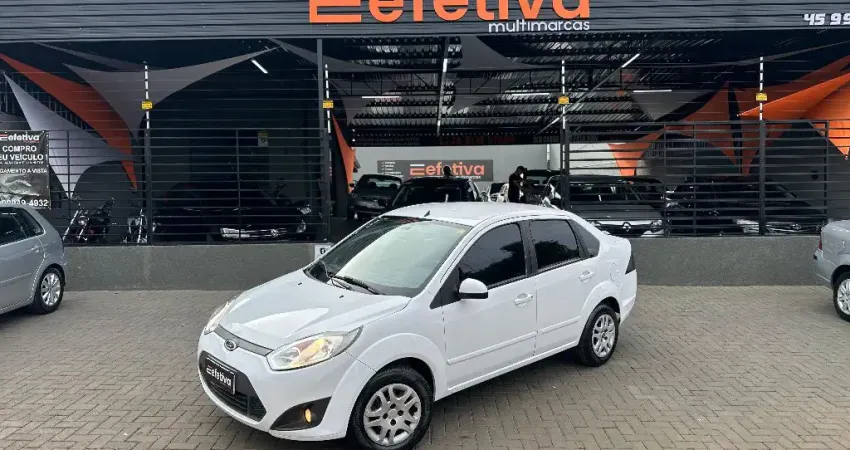 • Ford Fiesta 1.6 Sedã 2013