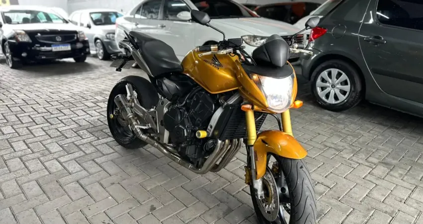 HONDA HORNET  600CC 