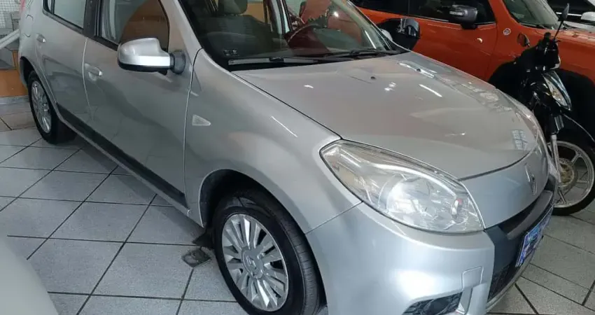 RENAULT Sandero 1.6 4P FLEX PRIVILÉGE AUTOMÁTICO