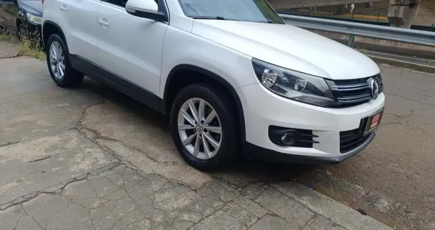 VOLKSWAGEN Tiguan 2.0 16V 4P TSI 4WD TURBO AUTOMÁTICO