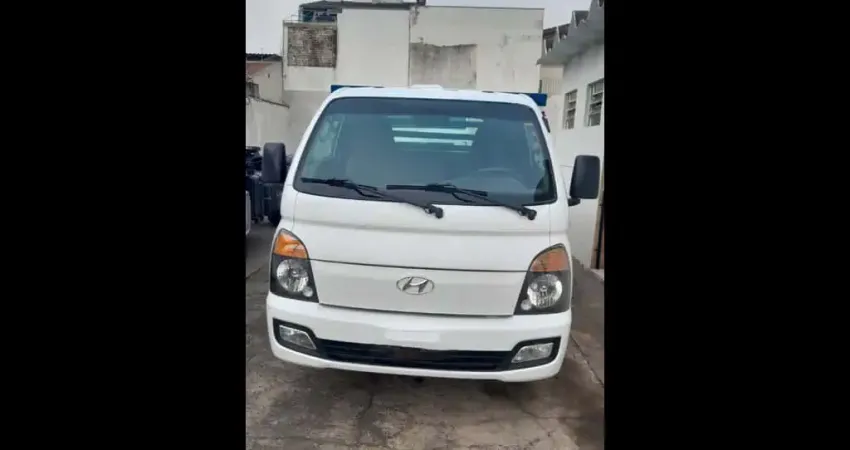 HYUNDAI HR 2.5 TCI HD DIESEL CARROCERIA DE MADEIRA