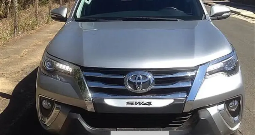 Toyota SW4 2.8 TDI SRX 7L 4x4  2017(Aut) 